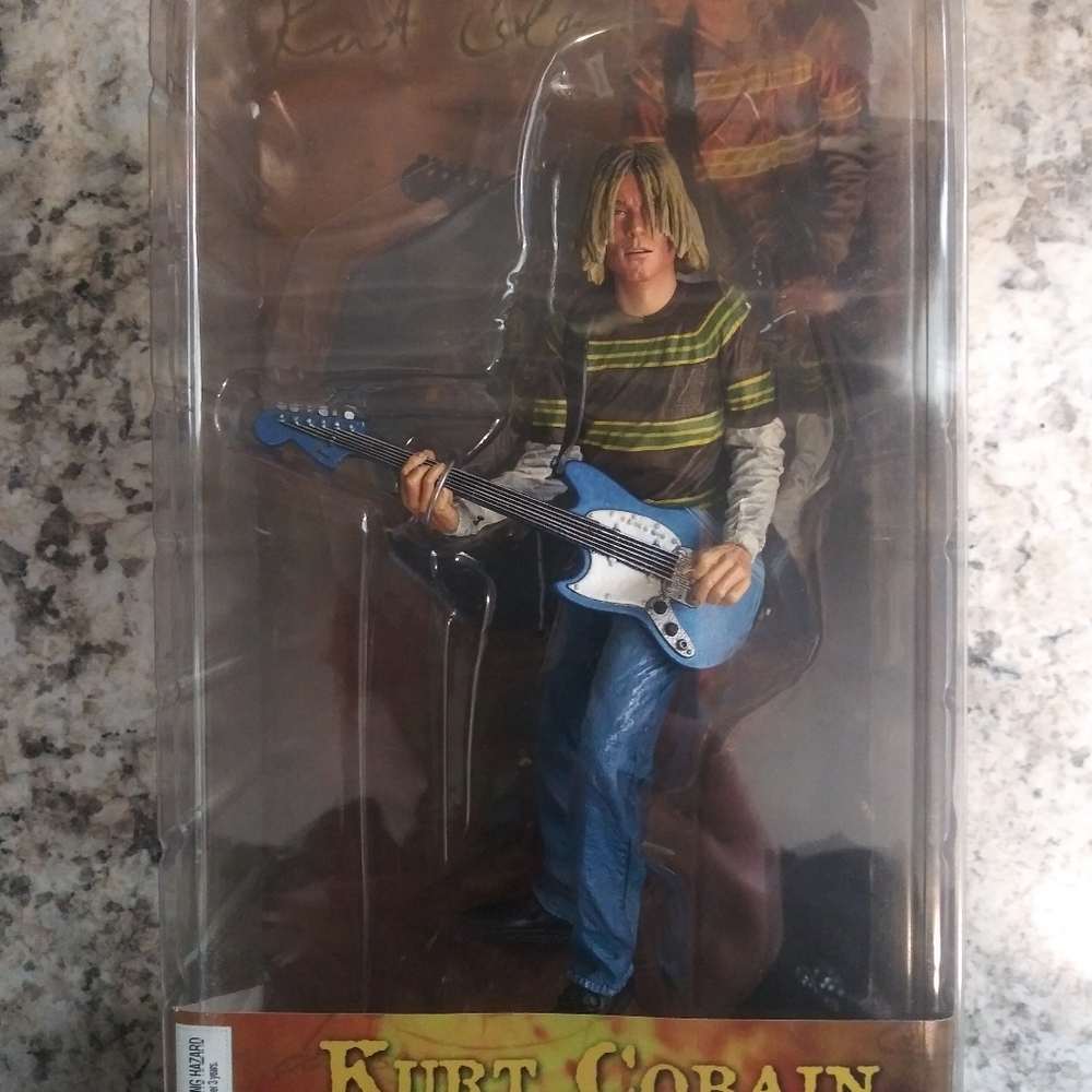 NECA 7” Kurt Cobain Action Figure NIRVANA “SMELLS LIKE TEEN SPIRIT” New in box